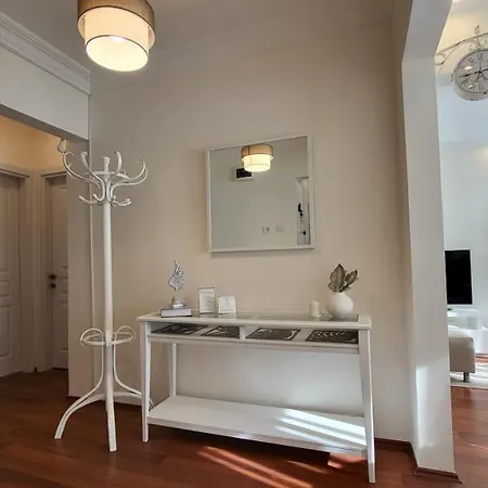 Chic Flat In Sariyer With Balcony And Sea View Apartment *