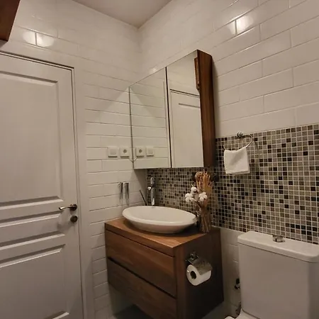 Chic Flat In Sariyer With Balcony And Sea View Apartment *