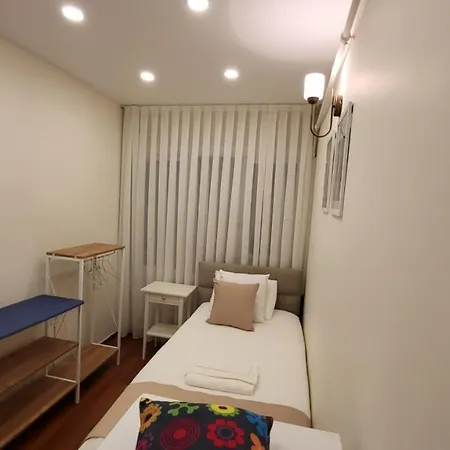 Chic Flat In Sariyer With Balcony And Sea View דירה *